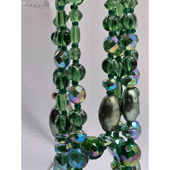 Rare W. Germany 1950s 4-Strand Green Glass Necklace AB Beads Baroque Vintage - Picture 5 of 7